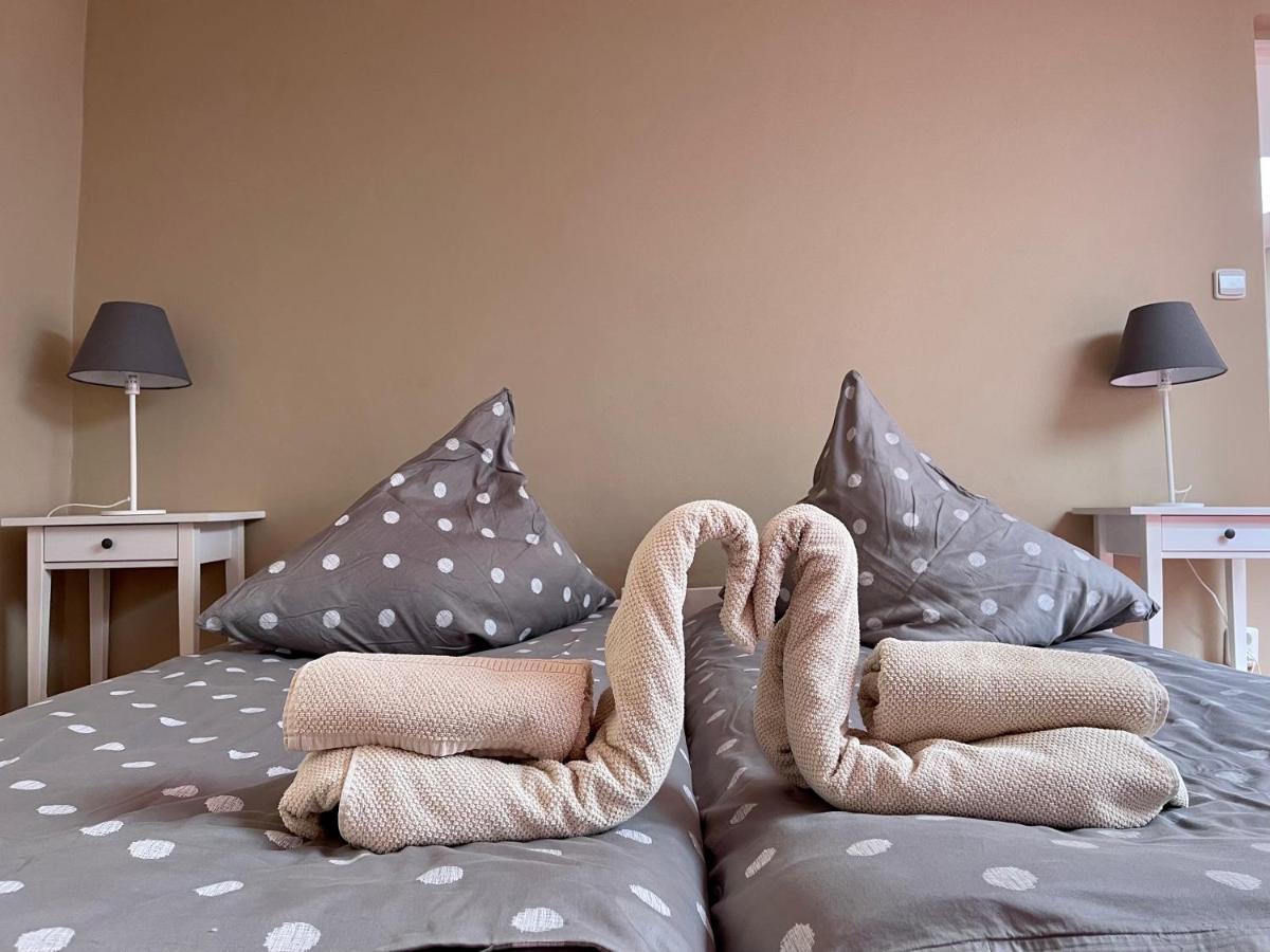 Apartman Galerie Дечин Екстериор снимка